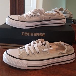 NWT Gray Ladies Converse